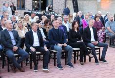IMG 4dcc33652f5fe6f3d1952f5139a7343b V